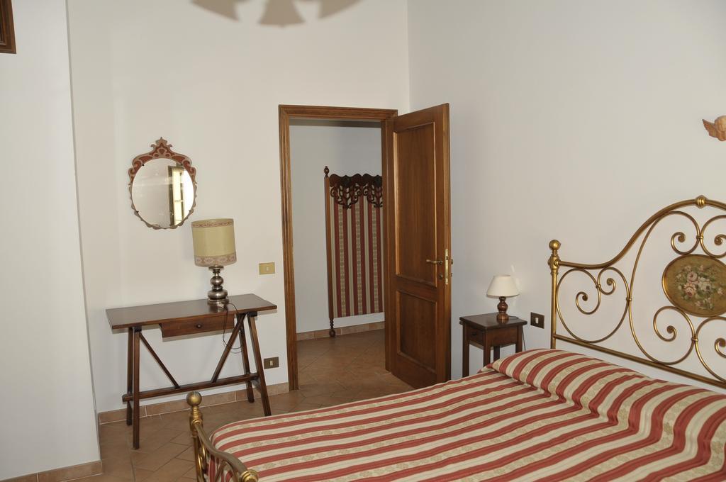 Agriturismo Renai E Monte II 甘巴西 外观 照片