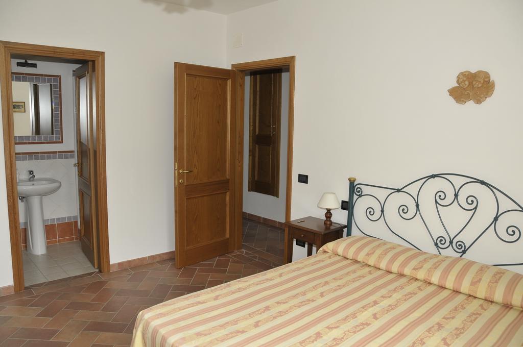 Agriturismo Renai E Monte II 甘巴西 外观 照片