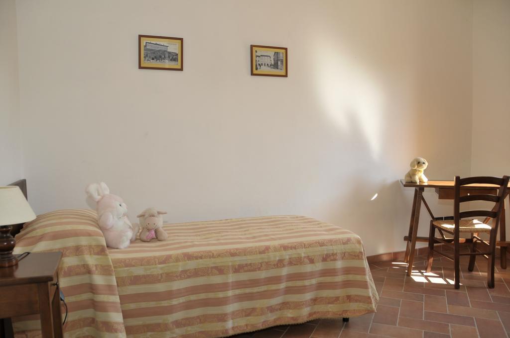 Agriturismo Renai E Monte II 甘巴西 外观 照片